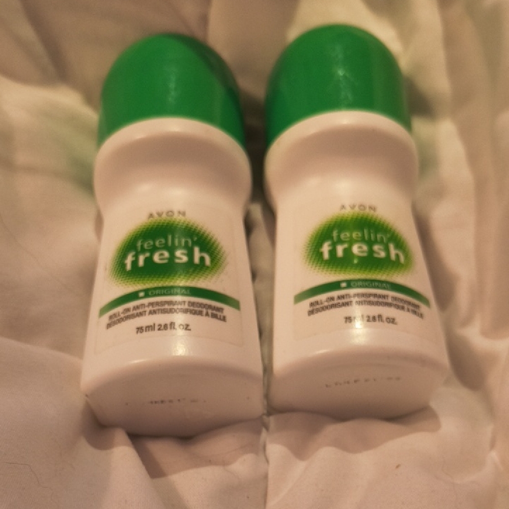 Avon Feelin Fresh Roll-On Deodorant - Green and White